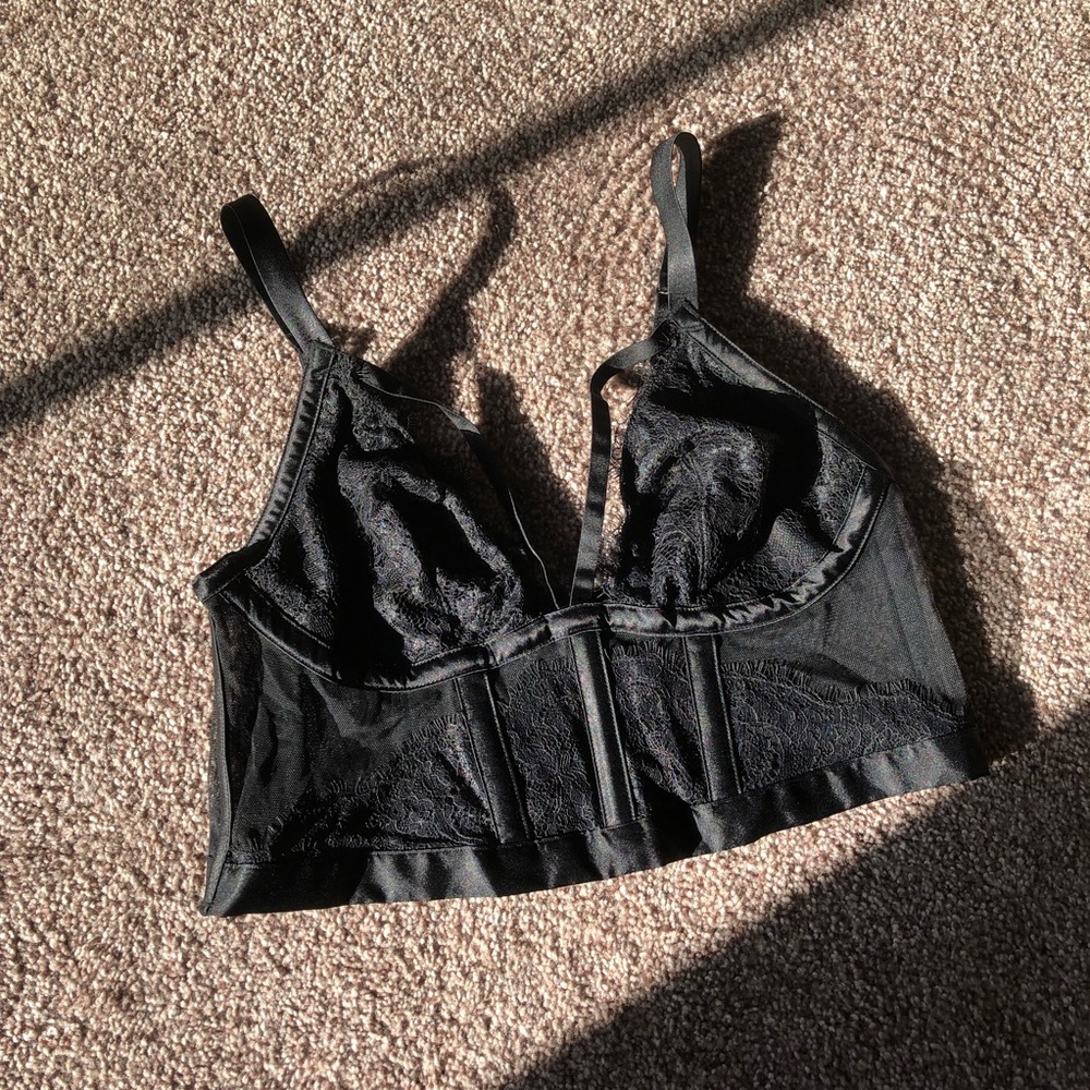 VS Laced Sultry Bra